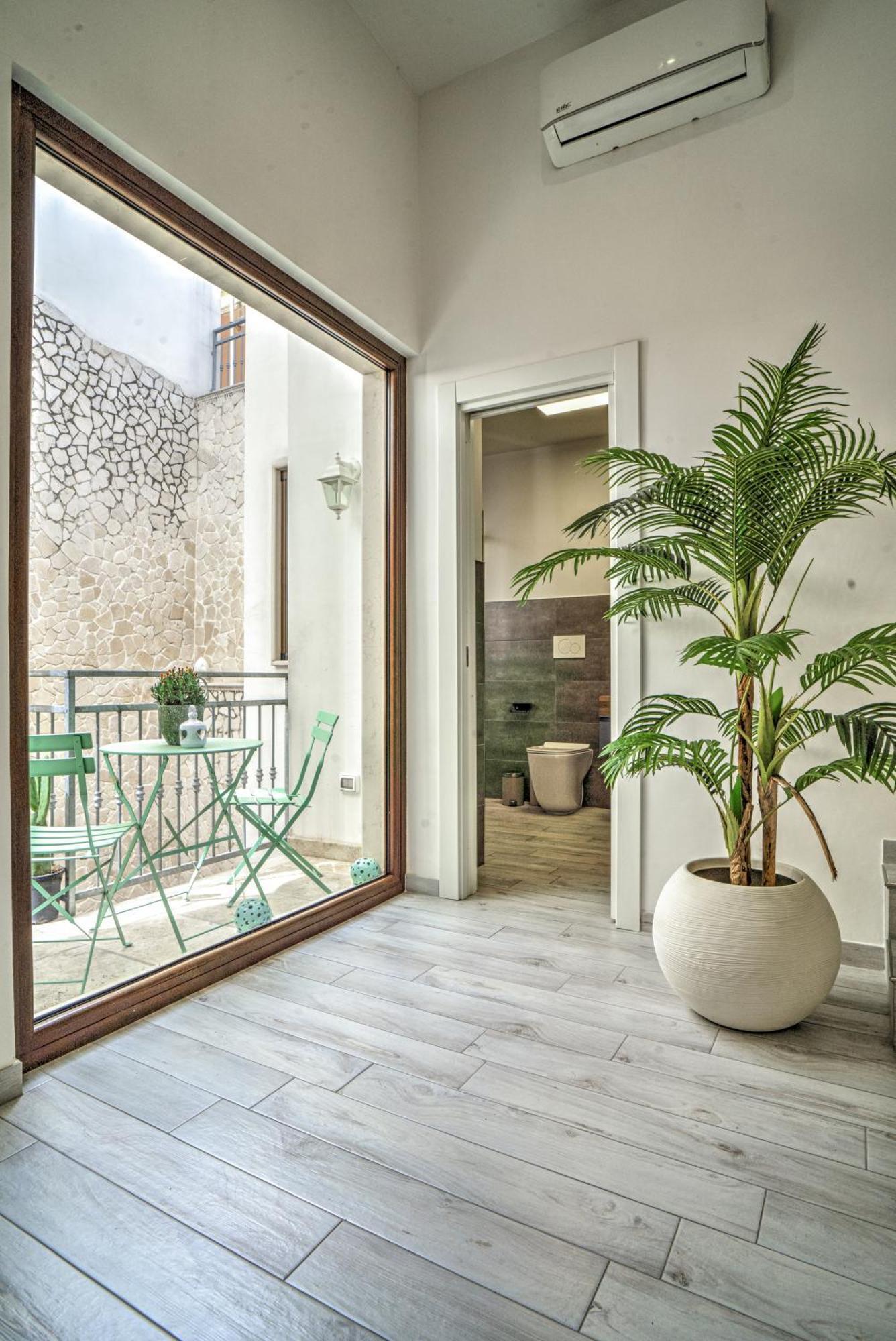 Alivi Indipendent Apartment Brindisi Exterior photo